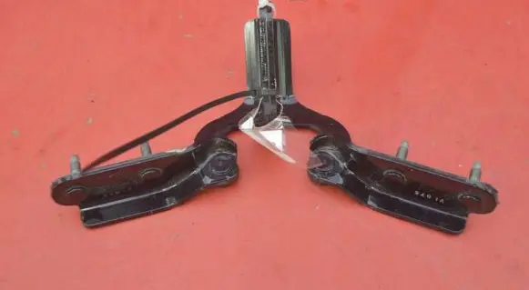 Ford Kuga I Tailgate/trunk/boot hinge LJ6B-S42901-AB