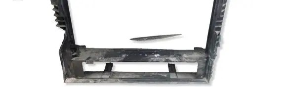 BMW 5 E60 E61 Radiator trim 10519311