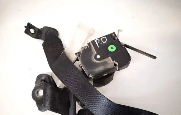 Opel Astra G Front seatbelt