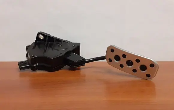Lexus RX 330 - 350 - 400H Accelerator throttle pedal 02S25C00025 7811148040