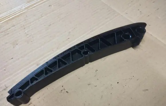 Jeep Grand Cherokee (WK) Slide rail for timing chain A6420500816