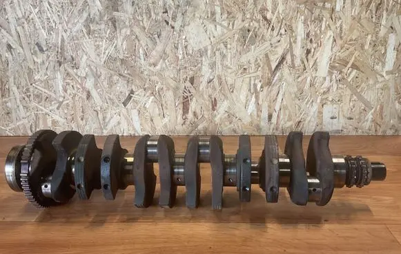 BMW 5 E60 E61 Crankshaft 7790913