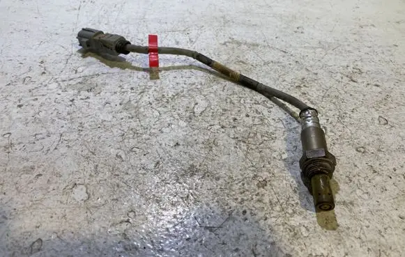 Toyota Avensis T250 Lambda probe sensor 89465-0E210 10T26 AF210