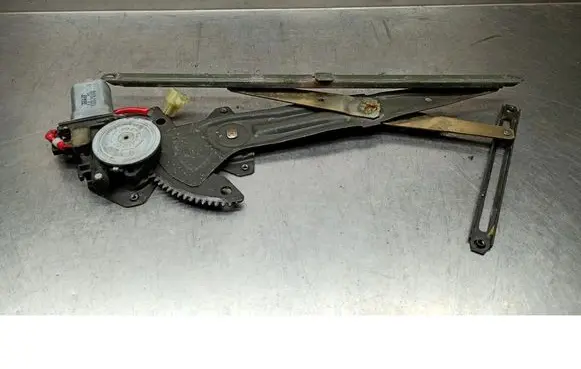 Suzuki Swift Cultus Front door window regulator with motor 83430-62B01