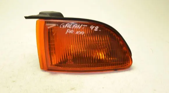 Mitsubishi Galant Front indicator light 0454365