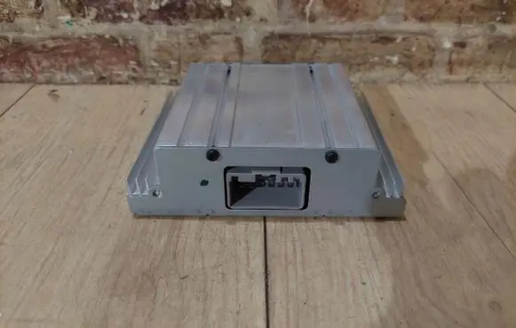 Opel Mokka Voltage converter inverter 