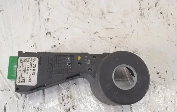 Volvo V70 Ignition lock contact 8673073 510130020