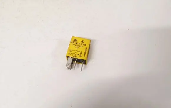 Opel Zafira A Other relay 24433728 29200076
