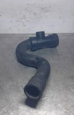 Audi A6 S6 C5 4B Engine coolant pipe/hose 04B121065