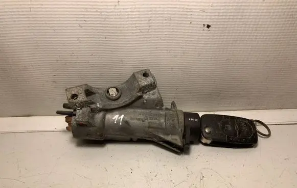 Audi A6 S6 C5 4B Ignition lock 4B0905851C