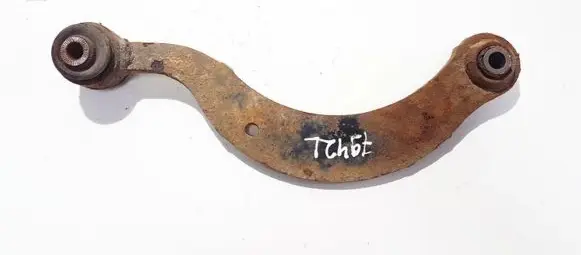 Toyota Avensis T270 Rear upper control arm/wishbone