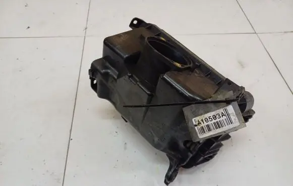 Air filter box