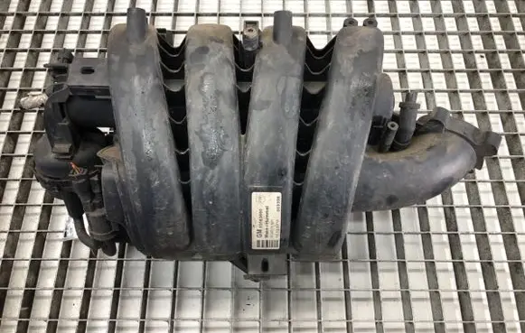 Alfa Romeo 159 Intake manifold 55563686