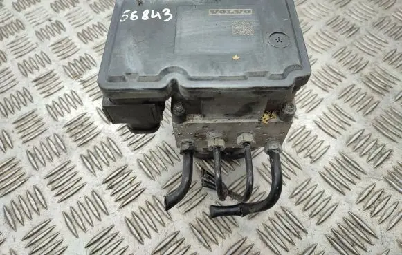 Volvo XC70 ABS Pump 30681619