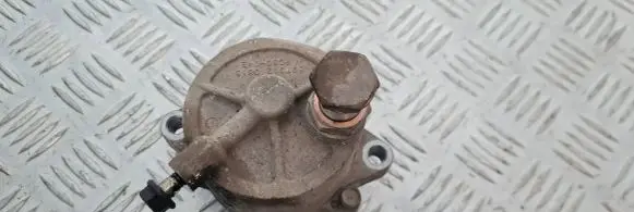 Isuzu D-Max Vacuum pump