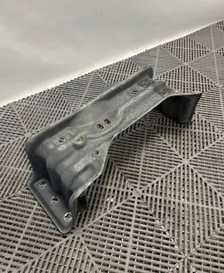 Dodge Durango Gearbox mounting bracket 68229952AA