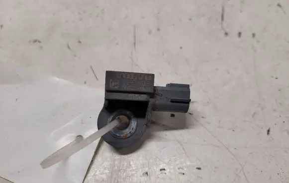 Volvo V40 Airbag deployment crash/impact sensor 31387312