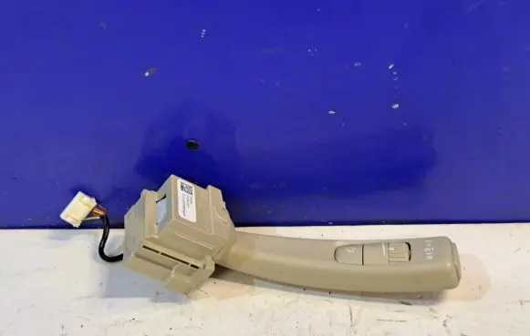 Volvo S80 Wiper control stalk 31264167