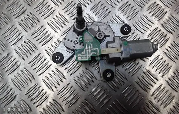 Mitsubishi Lancer VIII Wiper motor
