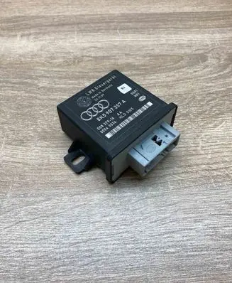 Audi A4 S4 B8 8K Light module LCM 8K5907357A