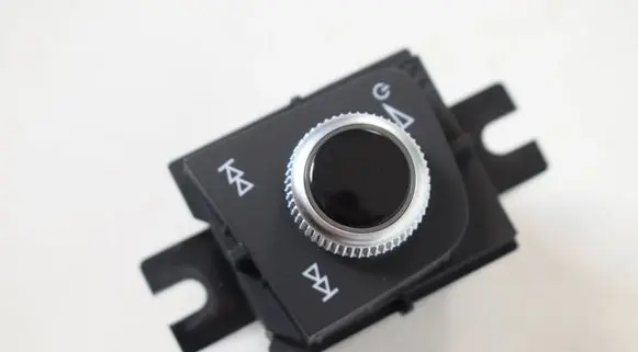 Toyota Hilux (AN10, AN20, AN30) Other switches/knobs/shifts 8W1919616