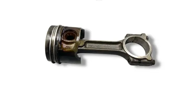 Nissan Qashqai Piston with connecting rod k9k292 k9k