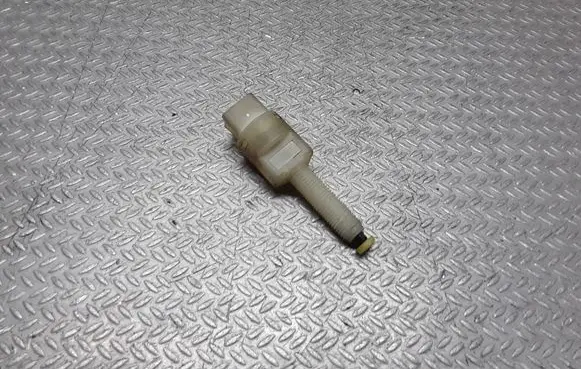 Audi A8 S8 D2 4D Brake pedal sensor switch