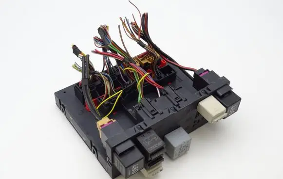 Volkswagen Caddy Comfort/convenience module 3C0937049E