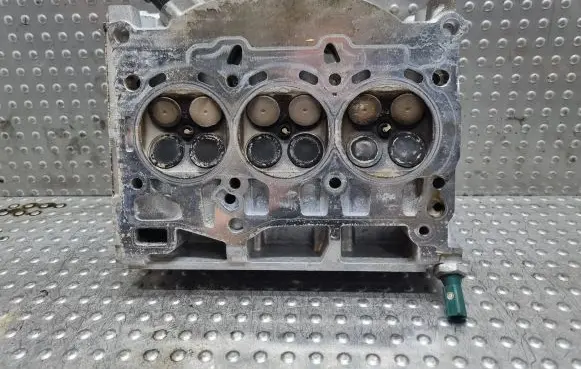 Skoda Citigo Engine head 04C103404F