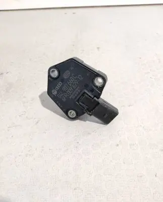 Volkswagen PASSAT B8 Oil level sensor 04L907660C 6PR00962912