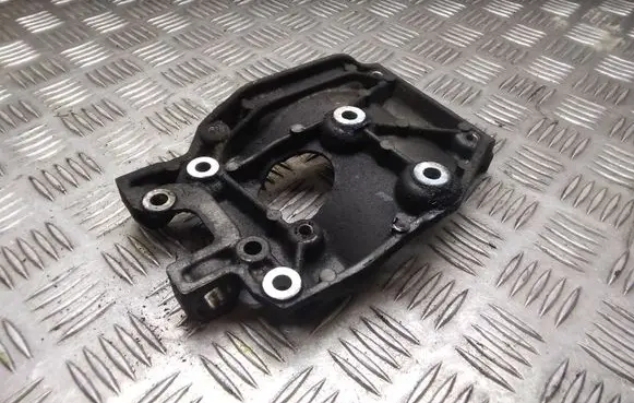 Mazda 3 I A/C compressor mount bracket 9646719580