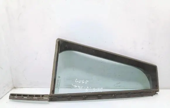 Citroen C4 I Picasso Rear vent window glass As2