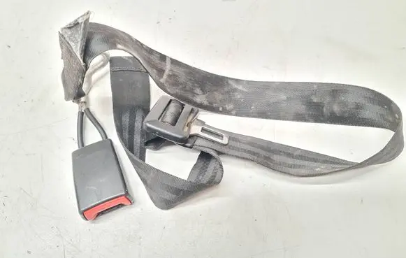 Skoda Fabia Mk1 (6Y) Middle seatbelt (rear) 6Y0857487 33006654
