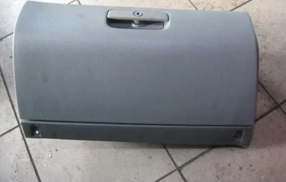 Skoda Octavia Mk1 (1U) Glove box set 1U1857097