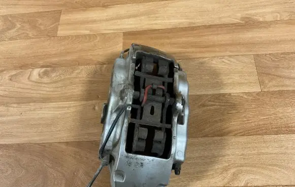 Porsche Cayenne (9PA) Front brake caliper 207669912