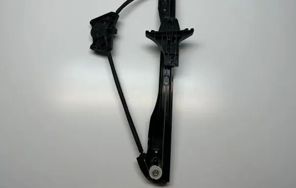 Volkswagen Amarok Front window lifting mechanism without motor 2H0837401C
