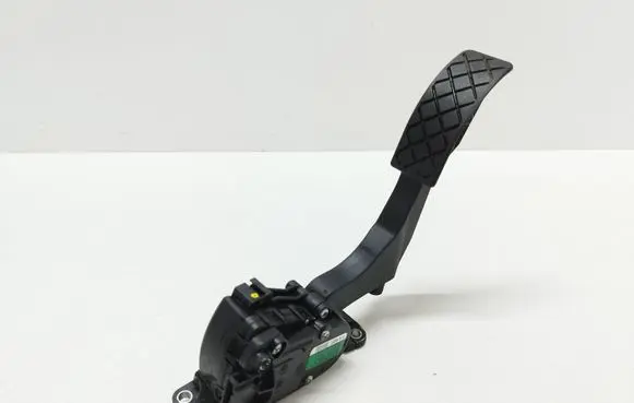 Seat Cordoba (6L) Accelerator throttle pedal 6Q1721503C 6PV00849601