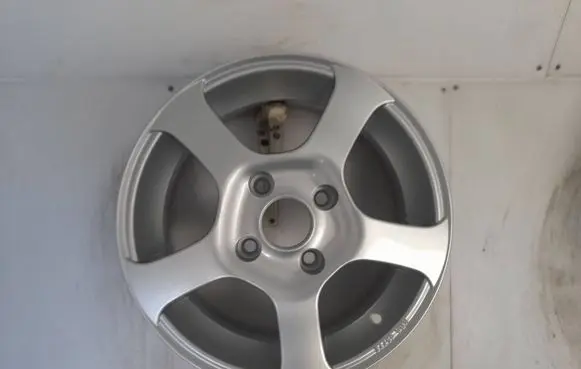Ford Fiesta R14 alloy rim KBA45772