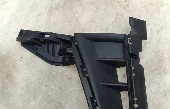 Hyundai Bayon Front bumper lower grill 865C1CQ0AA0