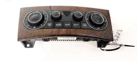 Mercedes-Benz C W203 Climate control unit A2038301785 9140010525
