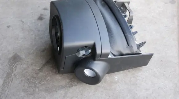 Citroen DS4 Steering wheel column trim