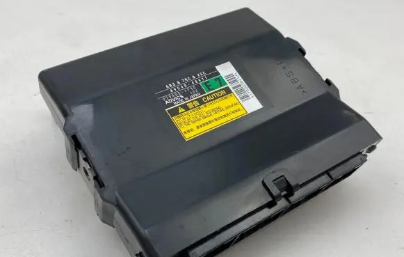 Lexus RX 450H ABS control unit/module 8954048471 0794001790