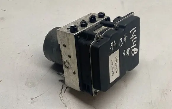 Audi A4 S4 B7 8E 8H ABS Pump 8E0910517D 8E0614517AK