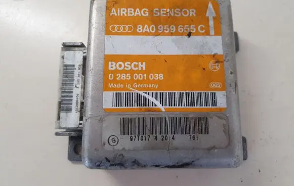 Audi A4 S4 B5 8D Airbag control unit/module 8A0959655C