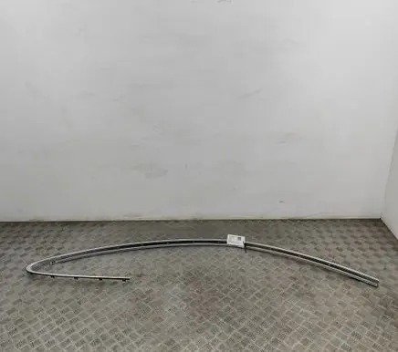 Jaguar XK - XKR Front door glass trim molding C2P16883 6W83291A32AJ