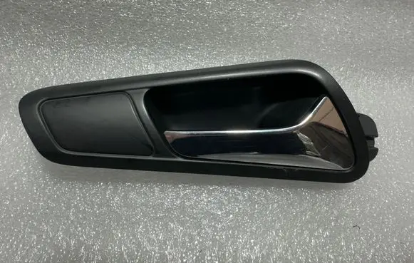 Volkswagen PASSAT B6 Front door interior handle 3C1837114