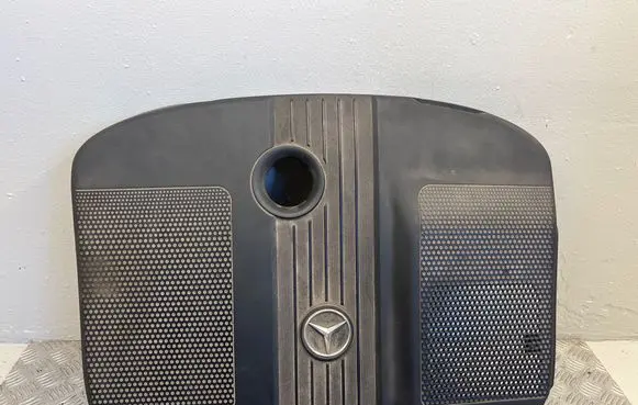 Mercedes-Benz C W204 Engine cover (trim) 510102167