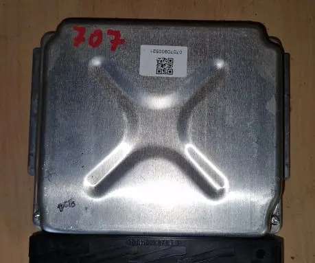 Volvo V70 Engine control unit/module