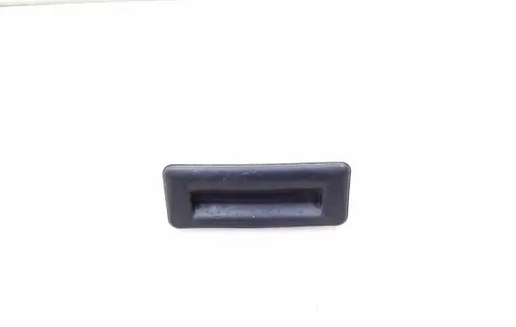 Skoda Fabia Mk2 (5J) Tailgate opening switch 5J0827229