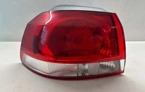 Volkswagen Golf VI Rear/tail lights 89090598